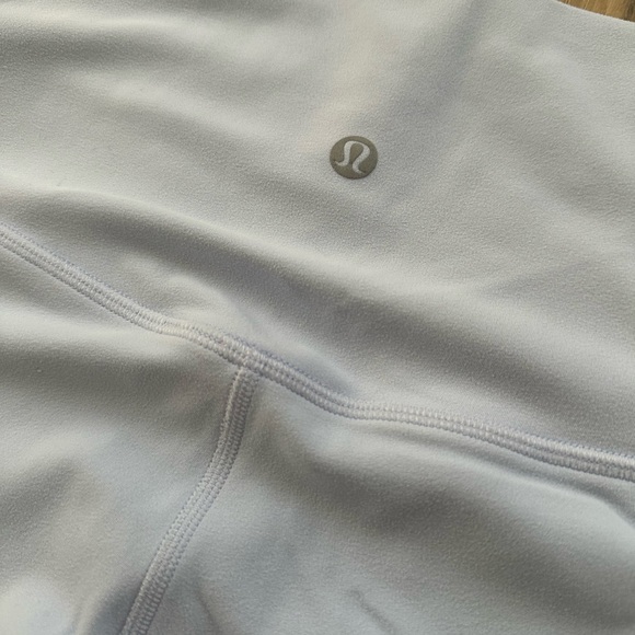 Lululemon Align High Rise Leggings 25” Size 4 Pastel Blue - Picture 6 of 6